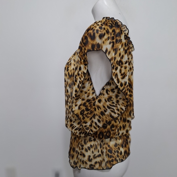 La8ter Brown Tan Animal Print Mobwife Pin Up Ruffle Cap Sleeve Blouse Size L - Picture 6 of 13